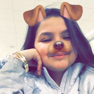 Meet your Posher, Isis